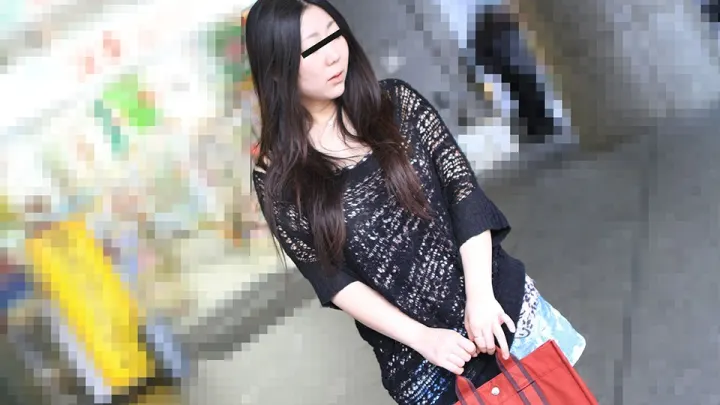 10musume-082223_01-FHD 天然爆乳素人少女商店行窃被抓，剥光衣服全裸体诱惑审问！ ~ 及川ハルナ
