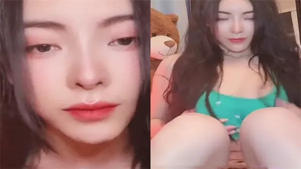 顶级网红谭晓彤(elisetutu)21.10.24超长直播高潮合集1：骚穴湿透呻吟，自慰喷水绝顶诱惑