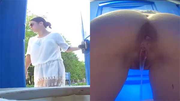 海滩度假区女公厕换衣偷拍，后位镜头激情一览无余！