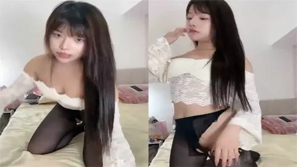 黑丝巨乳肥臀妹淫语挑逗！掰穴特写骑假屌狂操，浪叫互动近拍