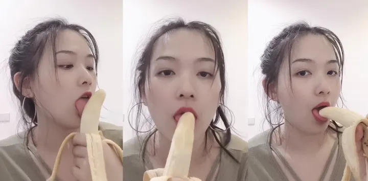 江苏连云港风骚少妇【罗欣怡】性爱视频被前男友曝光，露脸深喉口交对镜自拍后入爆操