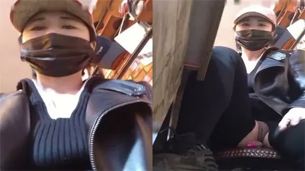 骚浪老板娘开档裤里塞跳蛋，大排档上招呼客人！