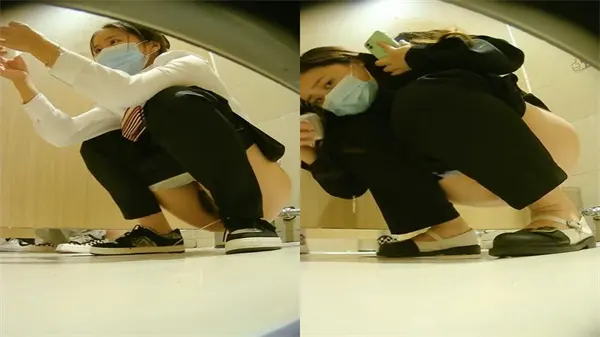 极品偷拍 商场厕所骚货自慰差点被抓现行