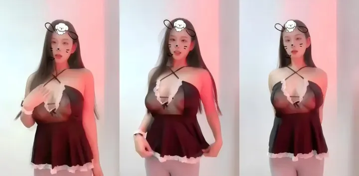 抖音御姐网红【小妲己】金主付费福利曝光，白骨美人全裸释放美乳嫩穴，阳具自慰上演榨汁狂潮