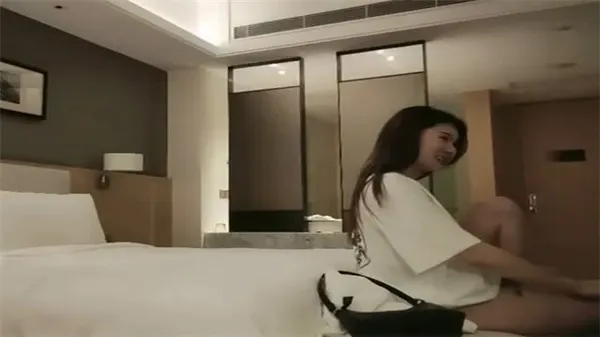 CWP-117 李寻欢探花外围女神淫荡勾引 极品颜值狂干直内射