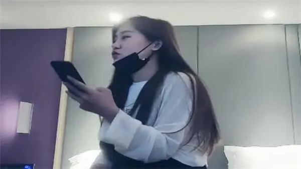 极品甜美纹身骚穴 69狂舔猛操内射