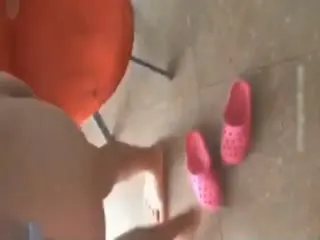 “你使劲操我对着大海操死我”极品苗条骚娘们海景房穿着泳装被啪啪啪还是一个馒头逼娇喘呻吟听了就硬对白淫荡