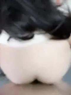 兽性大发把姐姐厕所爆菊「姐姐的小飞棍」