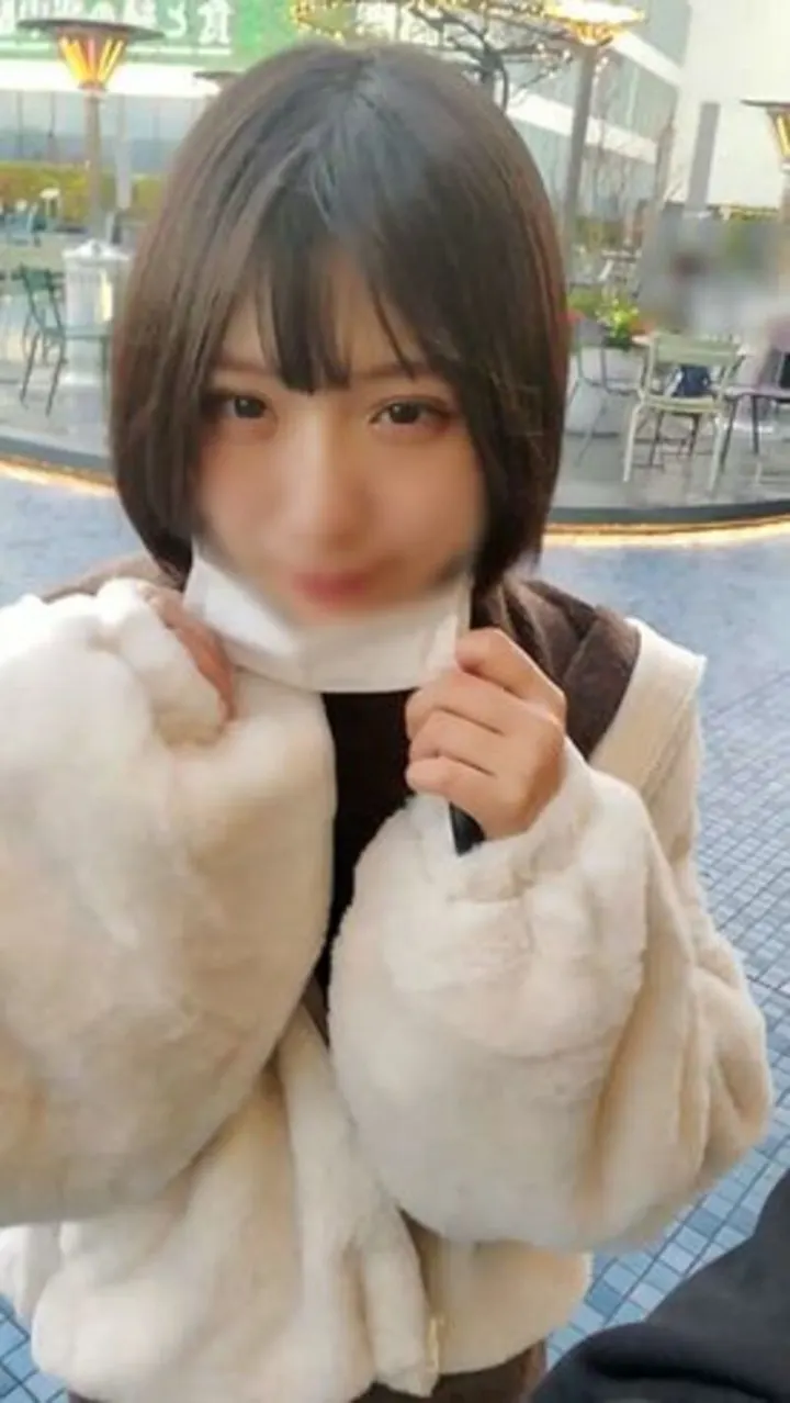 FC精品无码PPV_顔晒しあのちゃん似の超人気有名コスプレイヤー純粋無垢な彼女を騙し